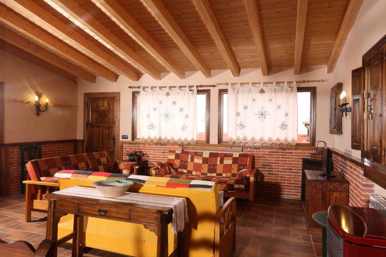 Гостевой дом La Casa Del Abuelo Simon Фуэнте-эль-Саус Экстерьер фото