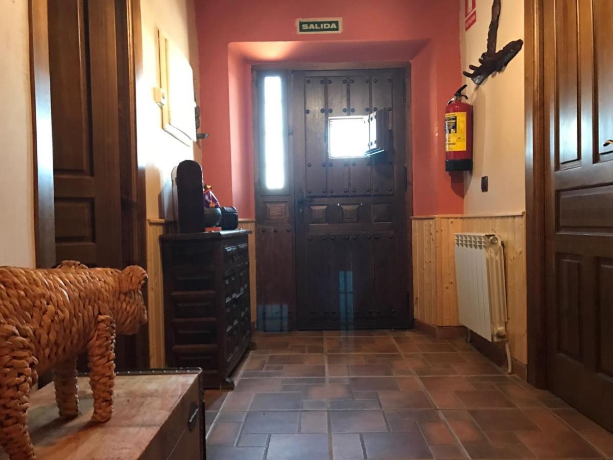 Гостевой дом La Casa Del Abuelo Simon Фуэнте-эль-Саус Экстерьер фото